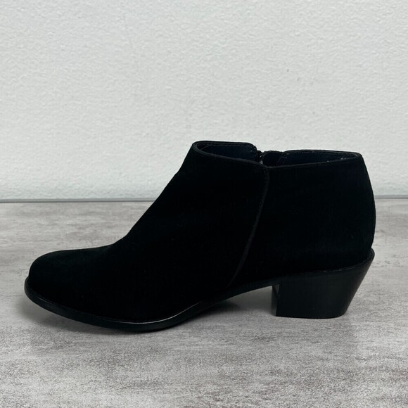 Vionic Women Size 6 Black Serena Suede Ankle Bootie Tassel Causal Orthopedic - Picture 3 of 9